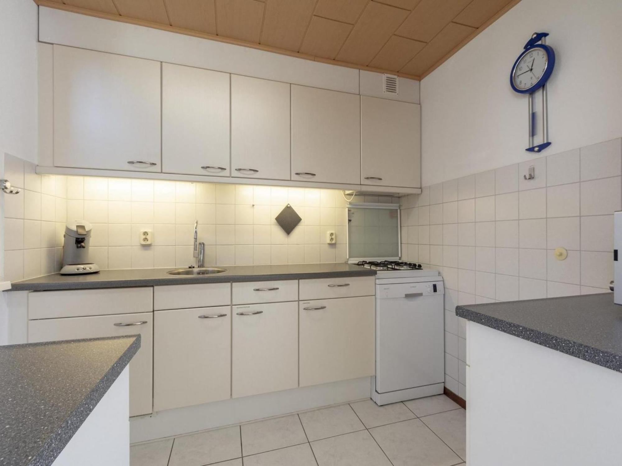 Holiday Home With Pool By The Sea Sint Maartensvlotbrug Екстериор снимка