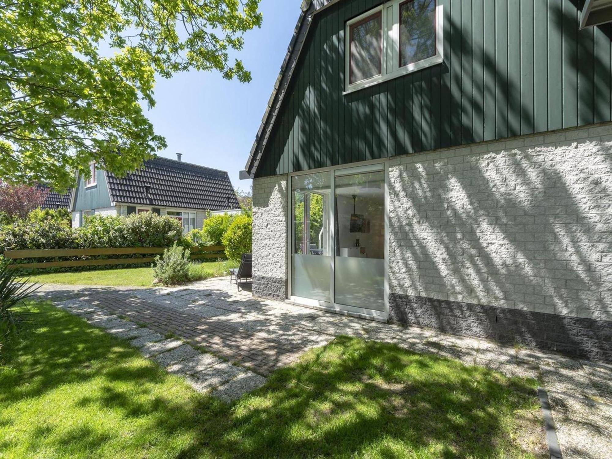 Holiday Home With Pool By The Sea Sint Maartensvlotbrug Екстериор снимка