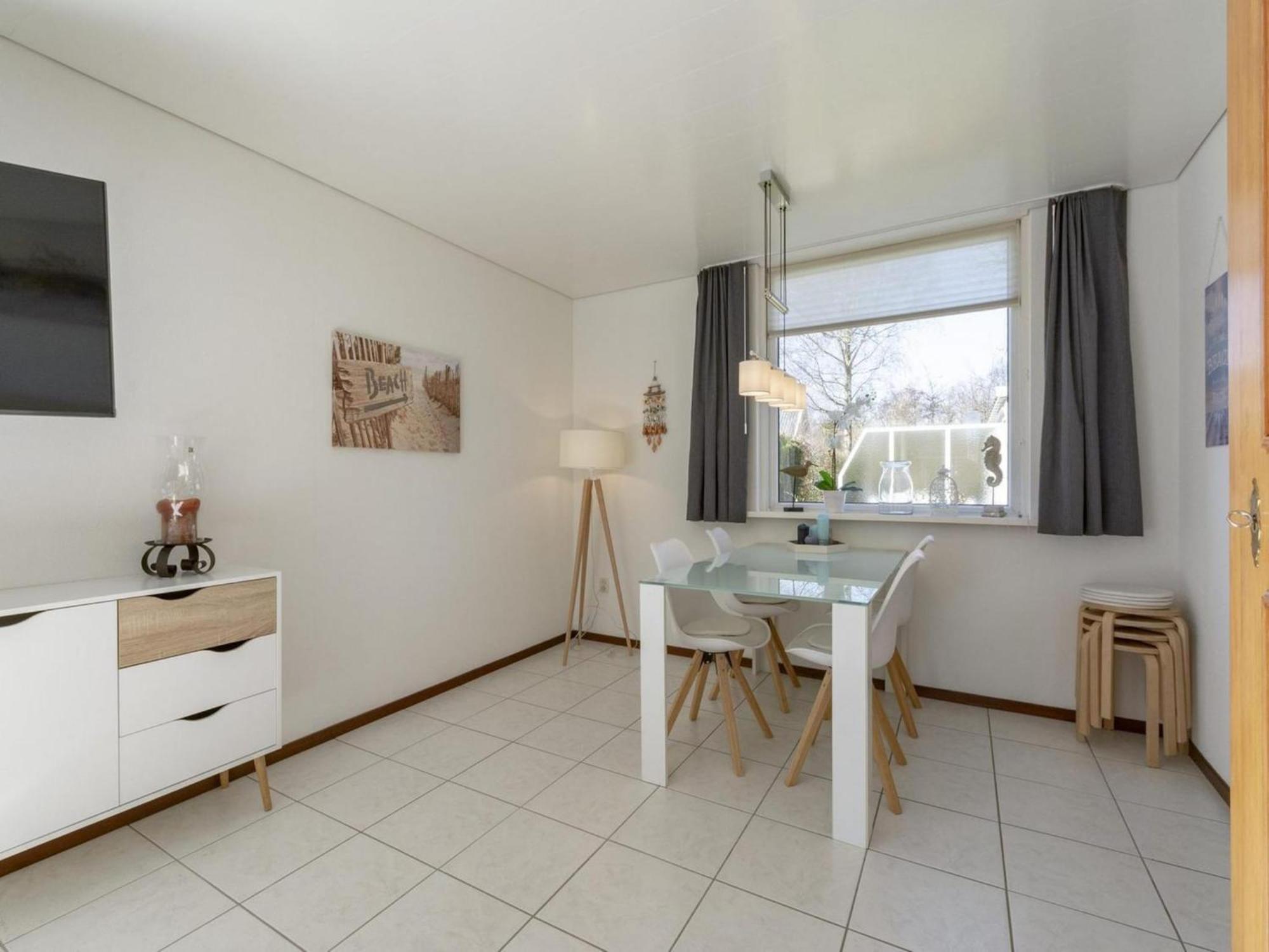 Holiday Home With Pool By The Sea Sint Maartensvlotbrug Екстериор снимка